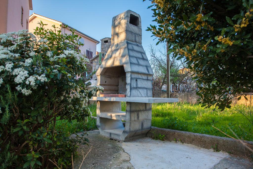 Apartments Tatjana ツレス エクステリア 写真